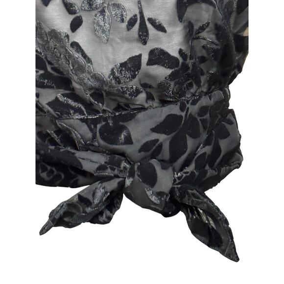 Lioness top, black velvet burnout, romantic, whimsigoth, statement, date night - Picture 3 of 7